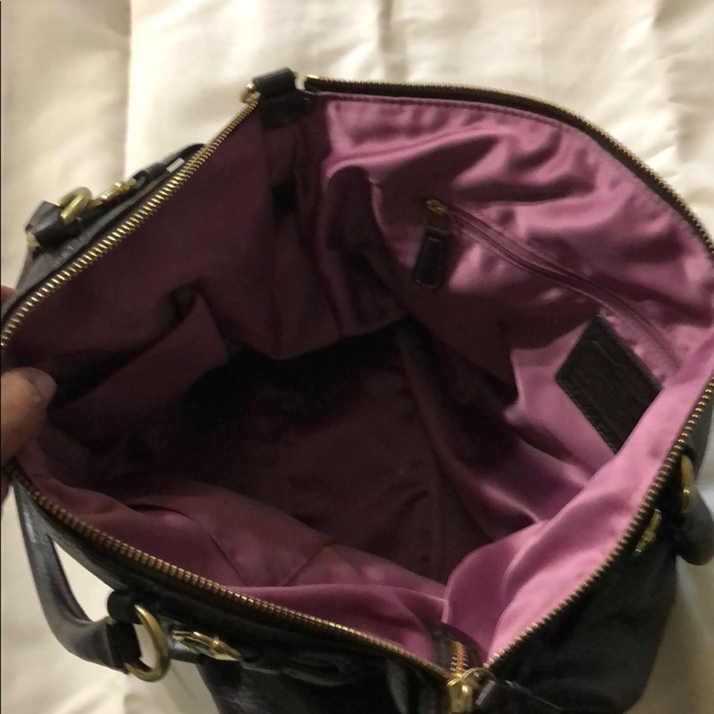Handbag - Picture 2 of 3